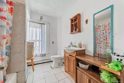 100 Carson Avenue, Newburgh, NY 12550 - Photo 18