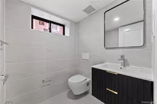 75-31 175th St, Fresh Meadows, NY 11366 - Photo 36
