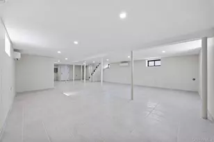 75-31 175th St, Fresh Meadows, NY 11366 - Photo 34