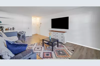 260 Waverly Avenue #33, Patchogue, NY 11772 - Photo 14