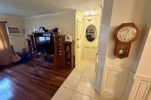 88-17 Shore Pkwy, Howard Beach, NY 11414 - Photo 6