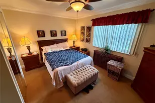 88-17 Shore Pkwy, Howard Beach, NY 11414 - Photo 18