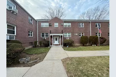 88-17 Shore Parkway #016, Howard Beach, NY 11414 - Photo 26