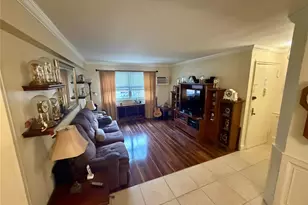 88-17 Shore Pkwy, Howard Beach, NY 11414 - Photo 2