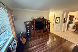 88-17 Shore Pkwy, Howard Beach, NY 11414 - Photo 8