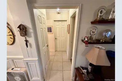 88-17 Shore Parkway #016, Howard Beach, NY 11414 - Photo 16