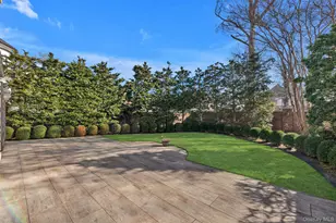 12 Point Crescent, Whitestone, NY 11357 - Photo 34