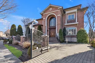 12 Point Crescent, Whitestone, NY 11357 - Photo 2