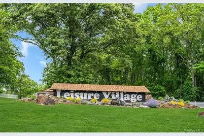 395 Woodbridge Drive #C, Ridge, NY 11961 - Photo 18