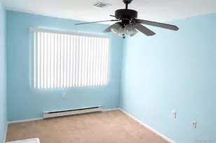 395 Woodbridge Dr, Ridge, NY 11961 - Photo 8