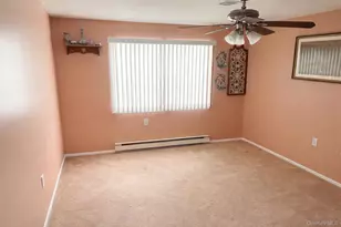 395 Woodbridge Dr, Ridge, NY 11961 - Photo 10