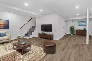 112 Ralph Ave, White Plains, NY 10606 - Photo 26