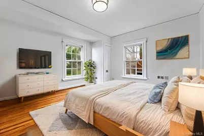 112 Ralph Avenue, White Plains, NY 10606 - Photo 18