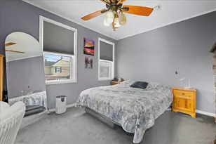 51 W Hitchcock Ave, Floral Park, NY 11001 - Photo 18