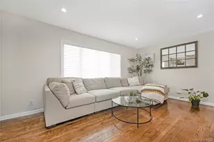 2477 Freeport St, Wantagh, NY 11793 - Photo 4