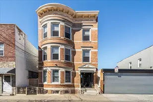 36-34 11th St, Astoria, NY 11106 - Photo 1