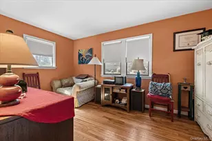 41 Lakeside Dr, Centerport, NY 11721 - Photo 4