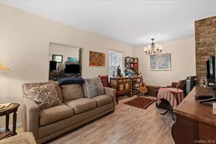 41 Lakeside Dr, Centerport, NY 11721 - Photo 4