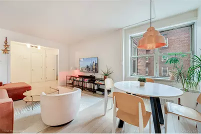 39-30 52nd Street #3B, Woodside, NY 11377 - Photo 4