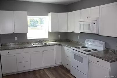 3144 Route 9W #3, New Windsor, NY 12553 - Photo 2