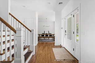 660 Sutton Pl, Greenport, NY 11944 - Photo 4