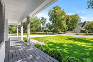 660 Sutton Pl, Greenport, NY 11944 - Photo 24