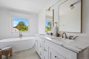 660 Sutton Pl, Greenport, NY 11944 - Photo 14