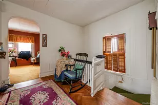 251 Smith St, Freeport, NY 11520 - Photo 16