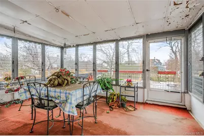 251 Smith Street, Freeport, NY 11520 - Photo 22