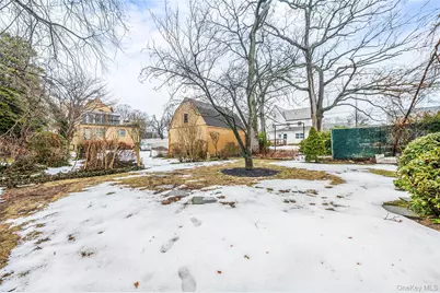 251 Smith Street, Freeport, NY 11520 - Photo 26