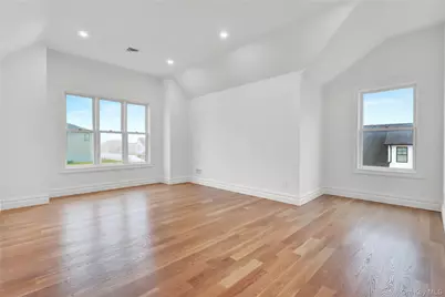 26 Estates Circle, Melville, NY 11747 - Photo 20