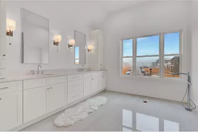 26 Estates Circle, Melville, NY 11747 - Photo 18