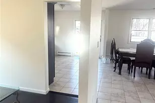 1318 Post Ave, Elmont, NY 11003 - Photo 4