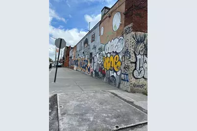 122 Kingsland Avenue, Brooklyn, NY 11222 - Photo 2