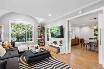 73 Huntington Road, Scarsdale, NY 10583 - Photo 4