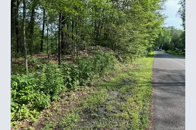 Crest Lane, Highland, NY 12528 - Photo 8