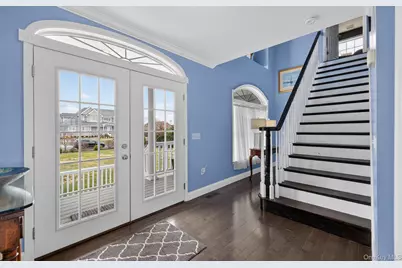 108 Awixa Avenue, Bay Shore, NY 11706 - Photo 12