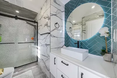 732 Sunrise Avenue, Bellmore, NY 11710 - Photo 38