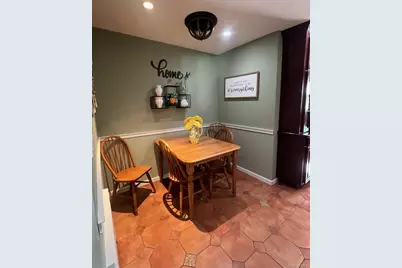 158 Lincoln Avenue, Rockville Centre, NY 11570 - Photo 14