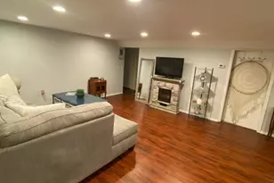 158 Lincoln Ave, Rockville Centre, NY 11570 - Photo 28