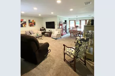 158 Lincoln Avenue, Rockville Centre, NY 11570 - Photo 8