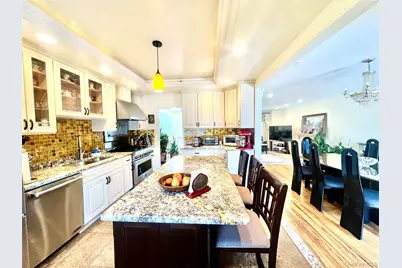 1026 Dartmouth Lane, Woodmere, NY 11598 - Photo 4