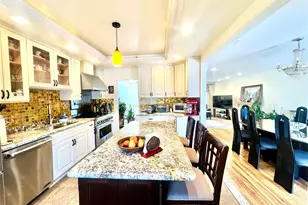 1026 Dartmouth Ln, Woodmere, NY 11598 - Photo 4