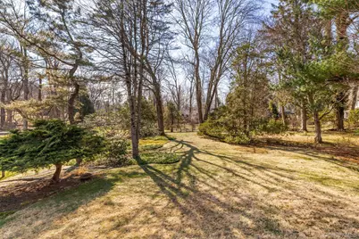 321 Locust Avenue, Rye, NY 10580 - Photo 10