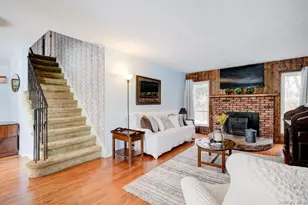 43 Carnegie Ave, Huntington, NY 11743 - Photo 4