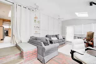 43 Carnegie Ave, Huntington, NY 11743 - Photo 14