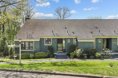 37 Heritage Hills Unit #37A Drive, Somers, NY 10589 - Photo 2