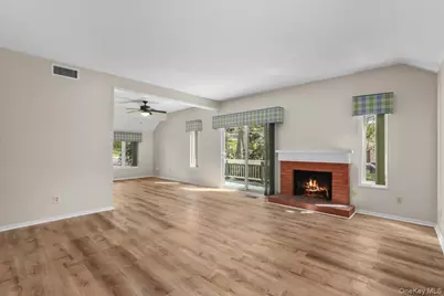 37 Heritage Hills Unit #37A Drive, Somers, NY 10589 - Photo 4