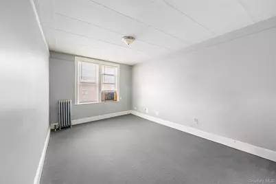 16904 Crocheron Avenue, Flushing, NY 11358 - Photo 18