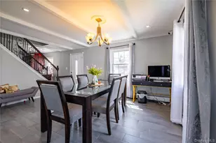 13 Peachtree Ln, Levittown, NY 11756 - Photo 6